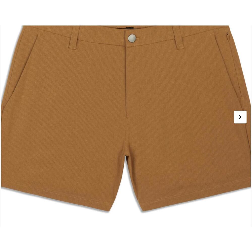 Lululemon Commission Classic Men's 32 size waist camel colored shorts